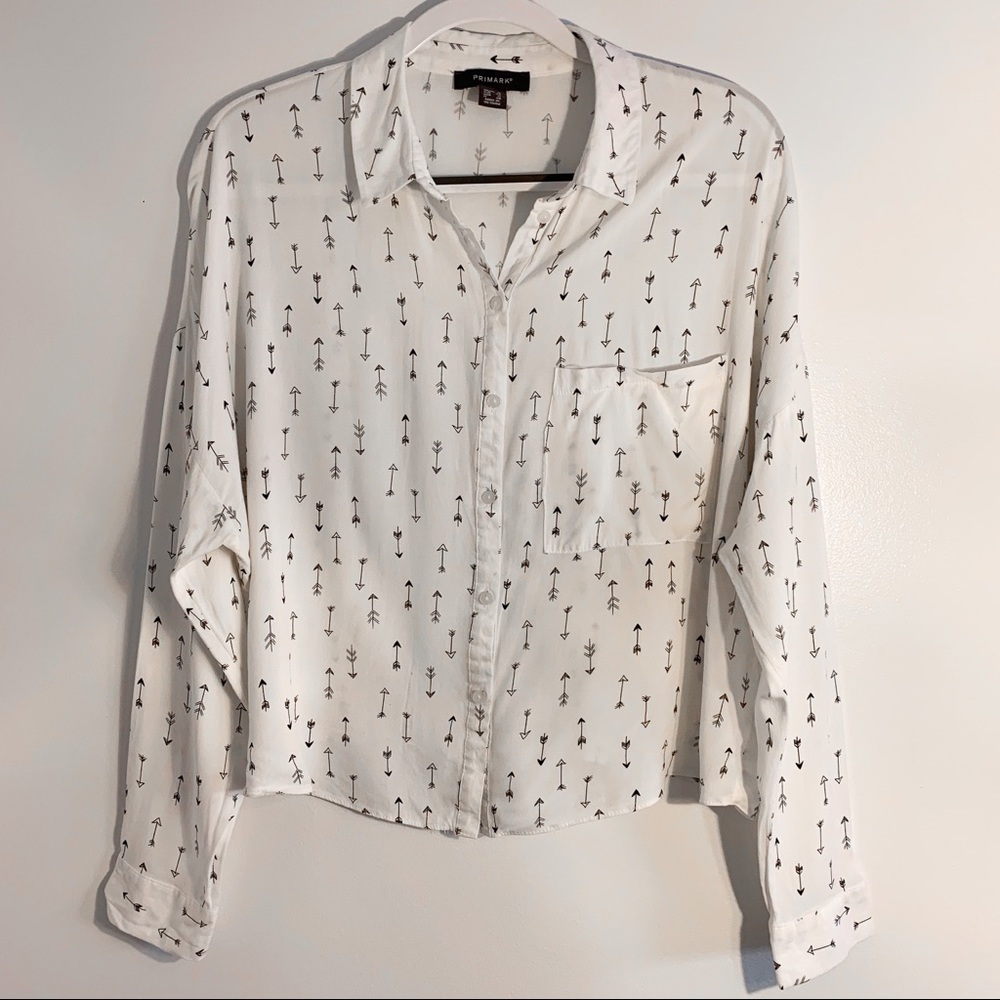 🌸 White Primark Arrow Button Down